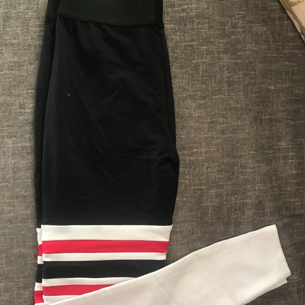 Bombshell Sportswear Sock Leggings